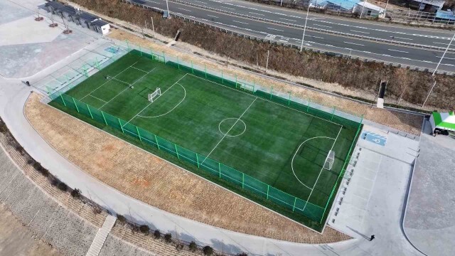 봉계한우특구에 33억 들여 다목적 구장 준공