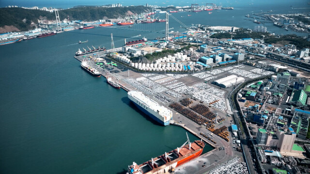 세관 통관기준 1월 울산 수출 23.5% 증가