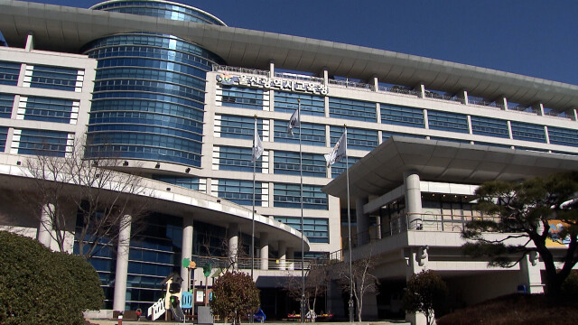 교육청, '성폭력' 사립고 교장 징계 재심의 요구