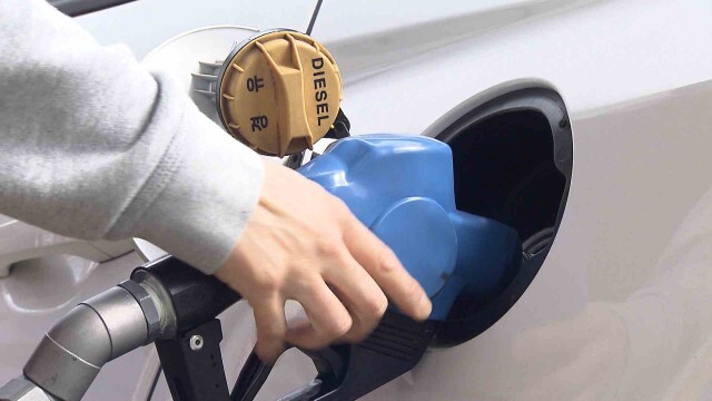 주유소 기름값 일주일째 하락‥ 경유 142원 내려