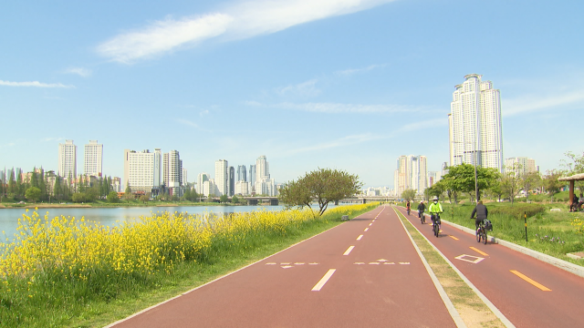 한낮 포근한 날씨‥ 강한 바람 주의