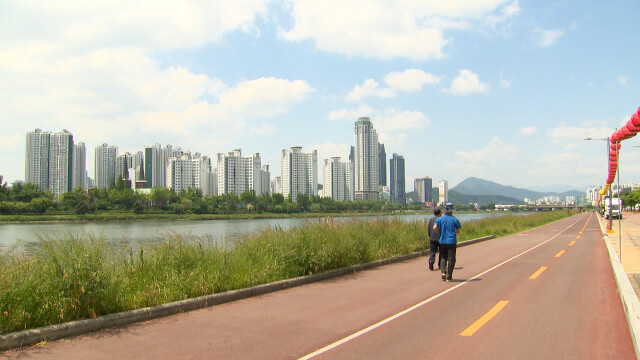 낮 최고 25.1도‥내일 오후부터 5~40mm 비