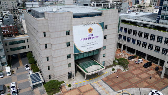 공론화 조례 상임위 '부결'..행정기구 설치 '보류'