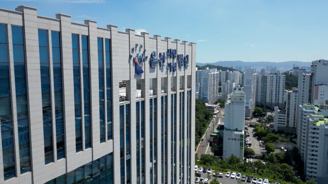"선금 주면 공사"‥돈 가로챈 무면허 업자 실형
